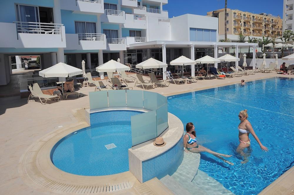 Okeanos Beach Boutique Hotel Ayia Napa Exterior foto