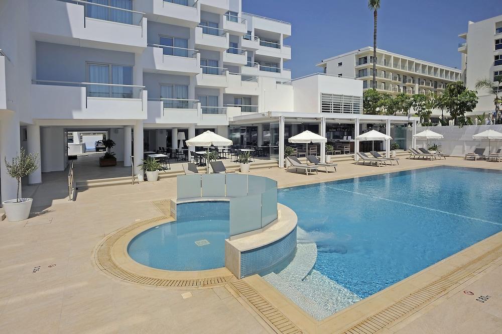 Okeanos Beach Boutique Hotel Ayia Napa Exterior foto